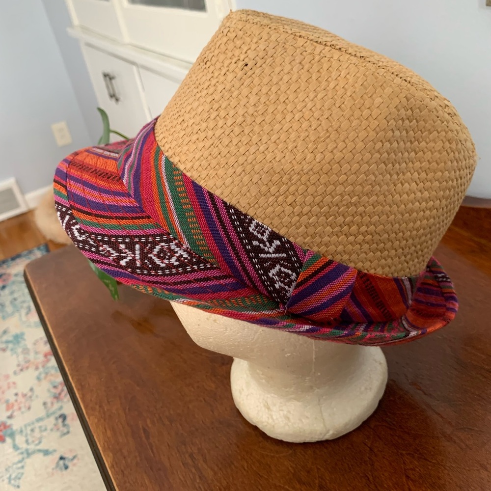 Women’s Cappelli Straw Fedora w/Colorful Band